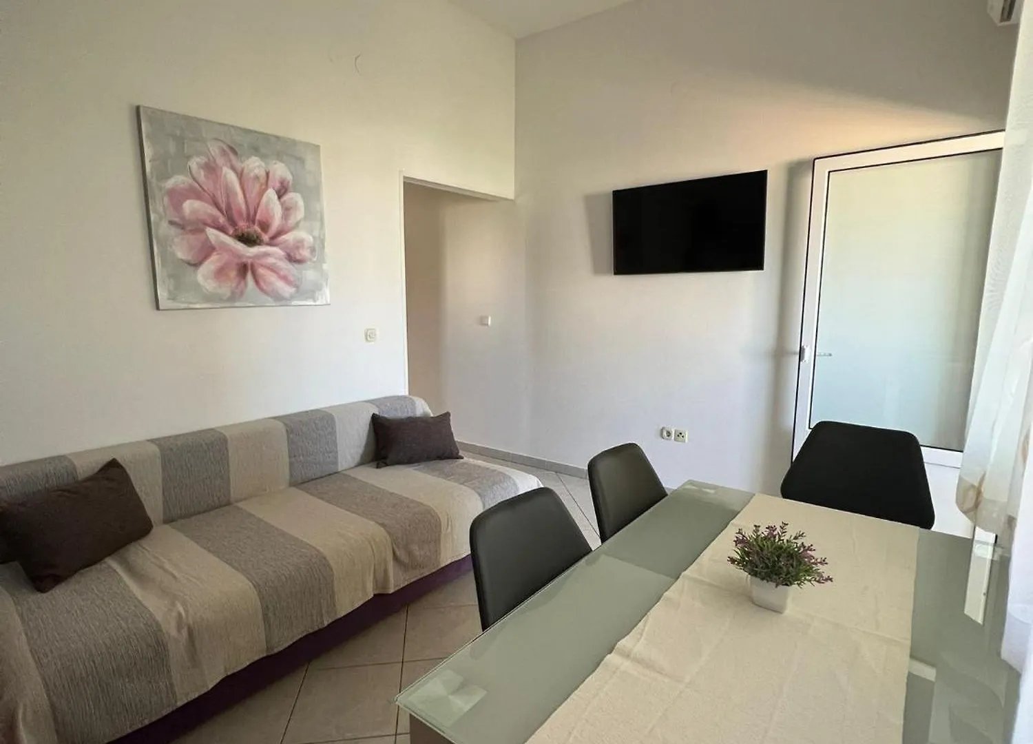 Apartments Toni Near Beach  Privlaka (Zadar)