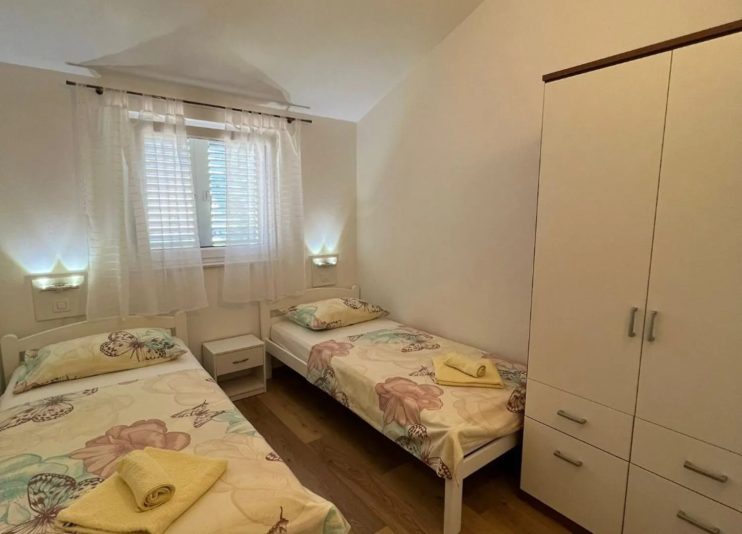 Apartments Toni Near Beach 0*, Privlaka (Zadar) Croatia